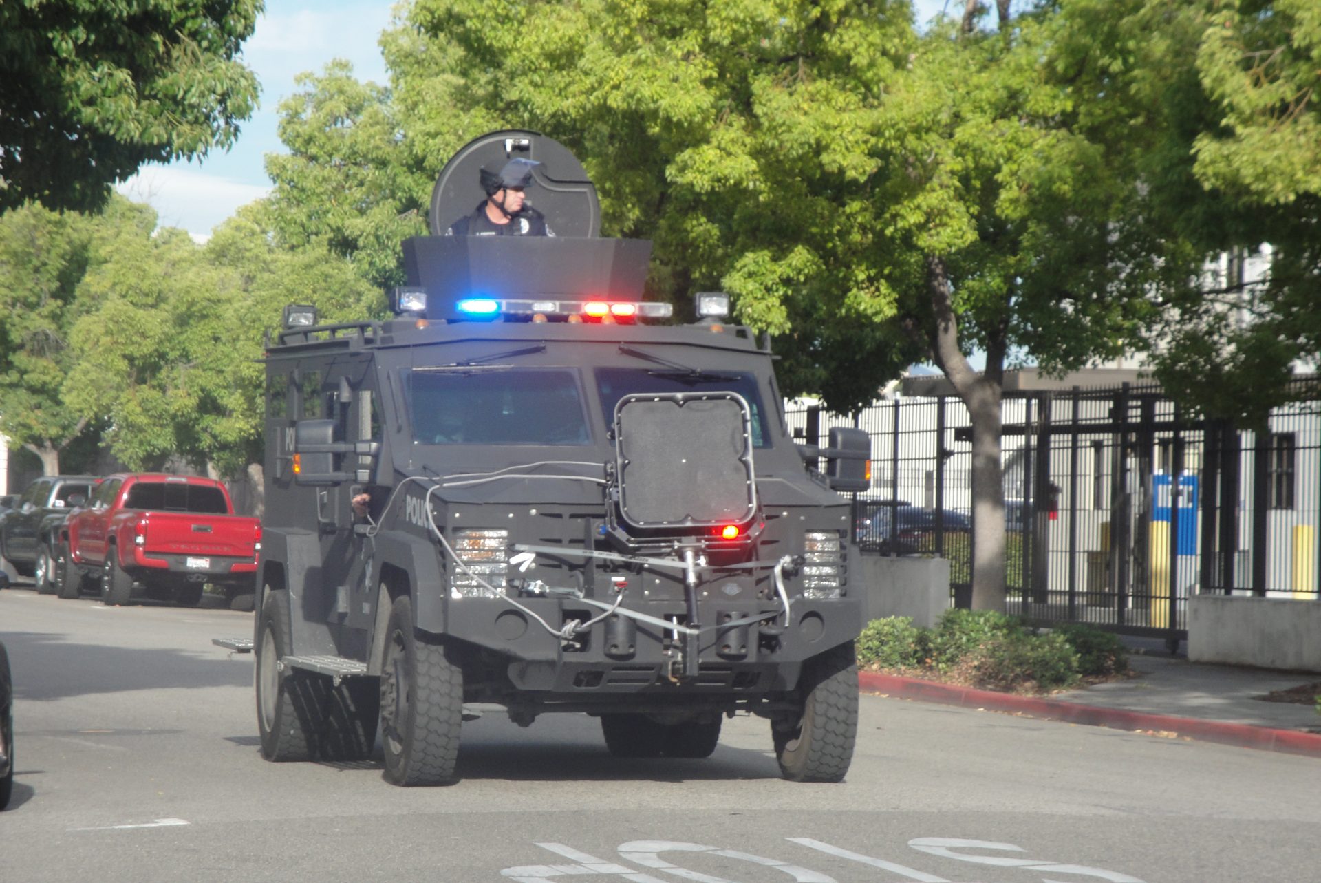 Floyd Riots in Fullerton, CA Entertane News